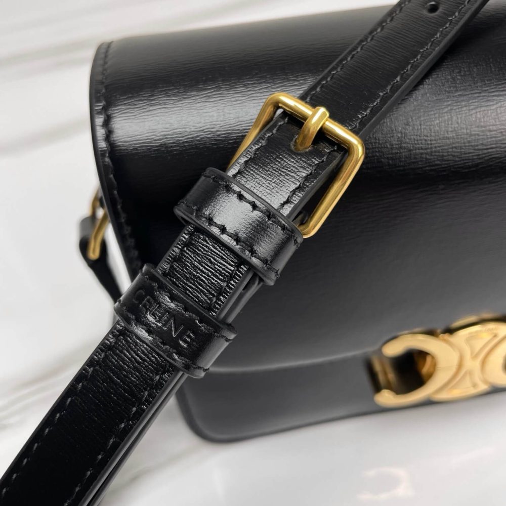 Teen Triomphe Bag in shiny calfskin