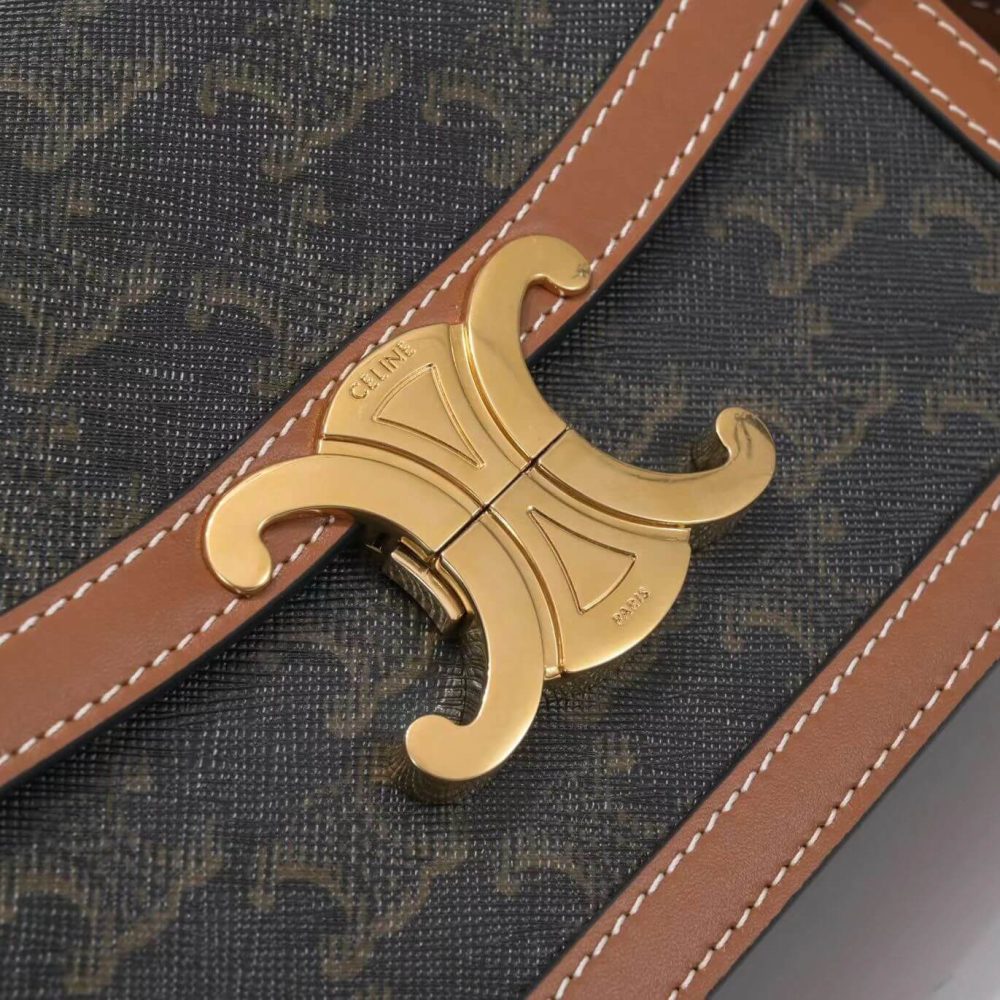 Teen Triomphe Bag in shiny calfskin